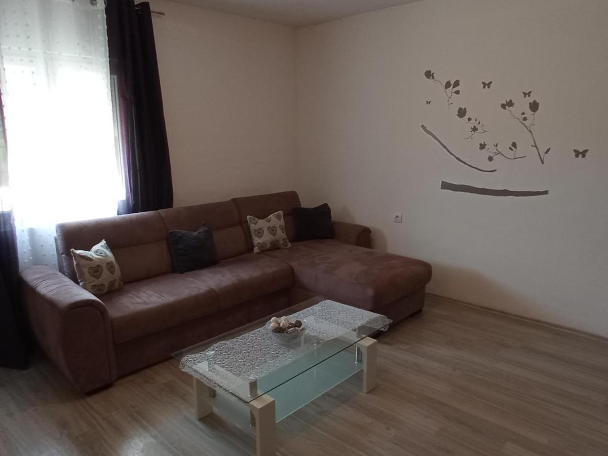 Family Paradise Ražanac 外观 照片